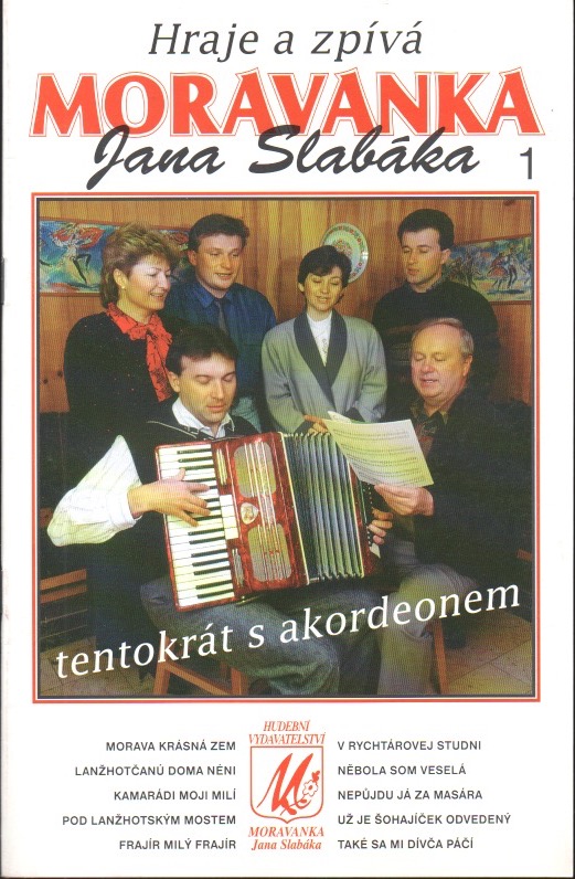 Hraje a zpívá Moravanka Jana Slabáka - tentokrát s akordeonem